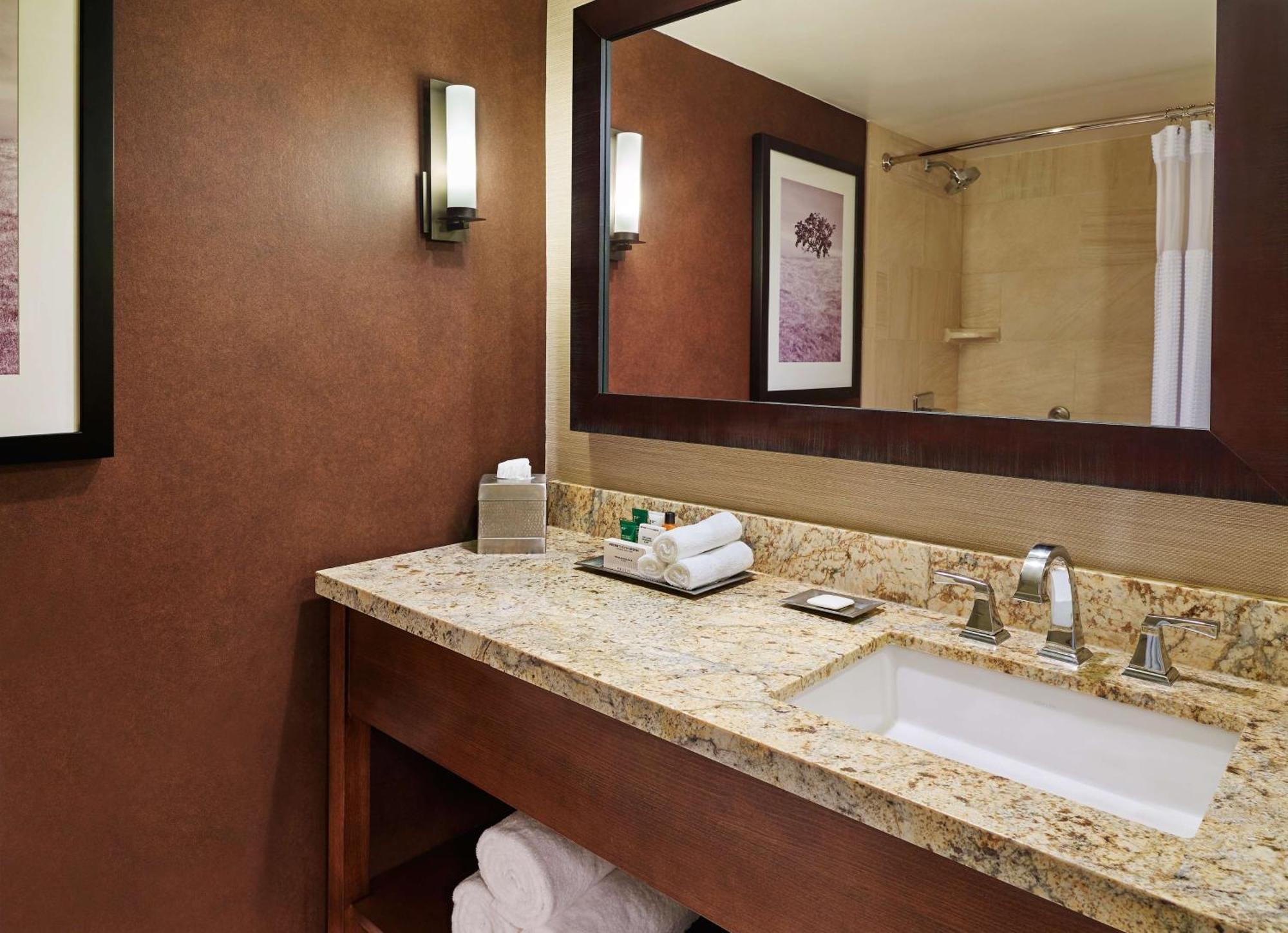 Doubletree By Hilton San Antonio Airport Ξενοδοχείο Εξωτερικό φωτογραφία
